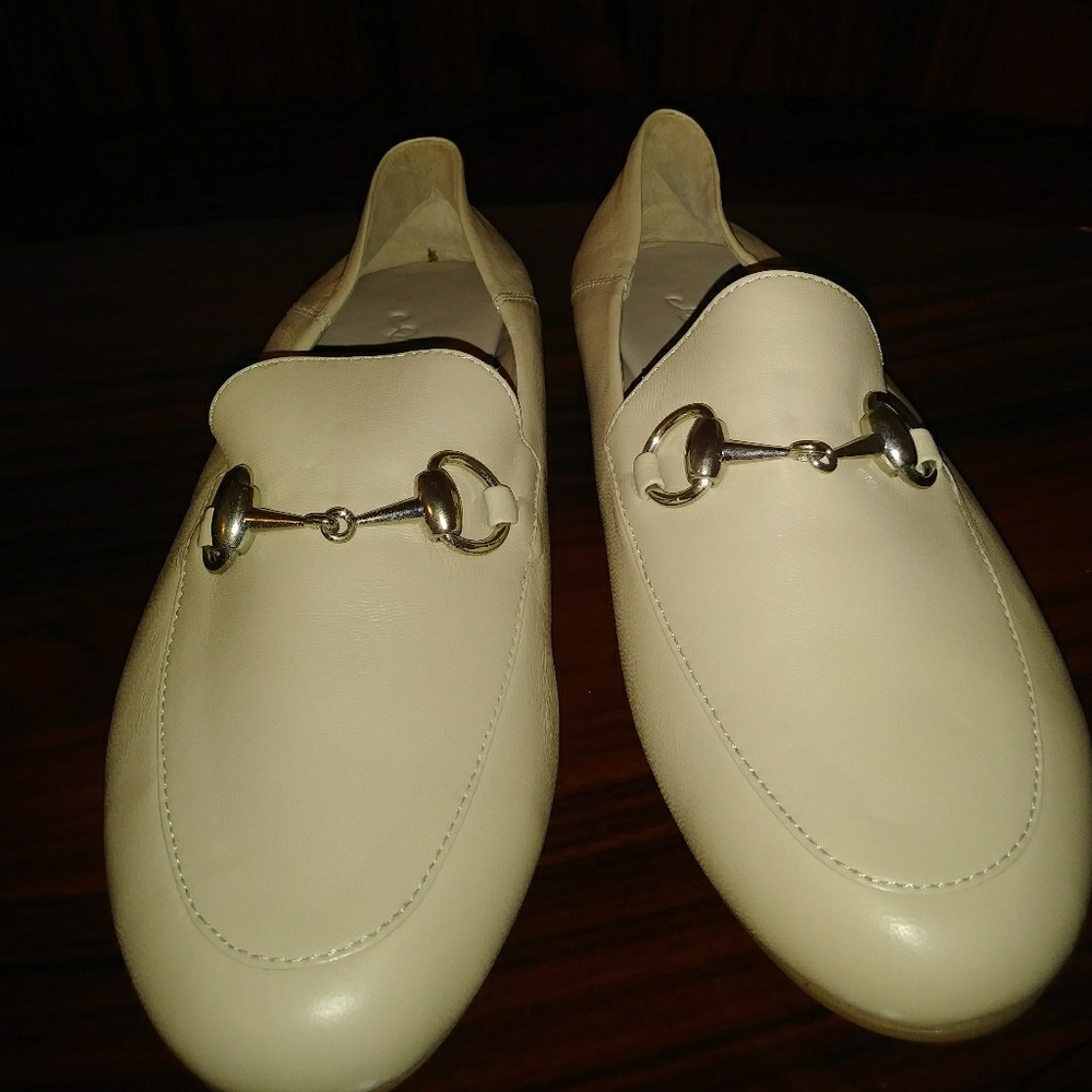 Women shoes new without tags
